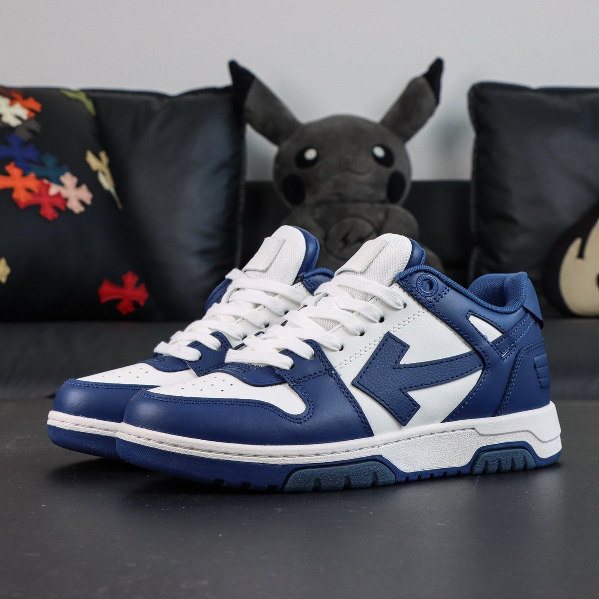 Off-White Out Of Office 'Bleu Marine'