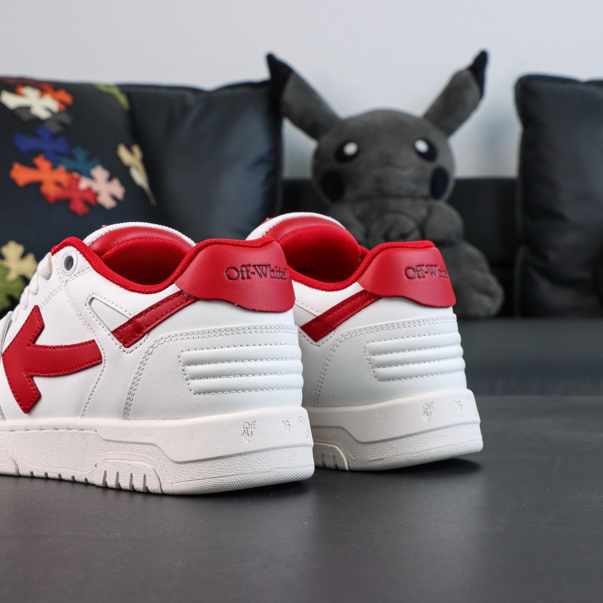 Off-White Out Of Office 'Blanc Rouge Vif' — vue 15