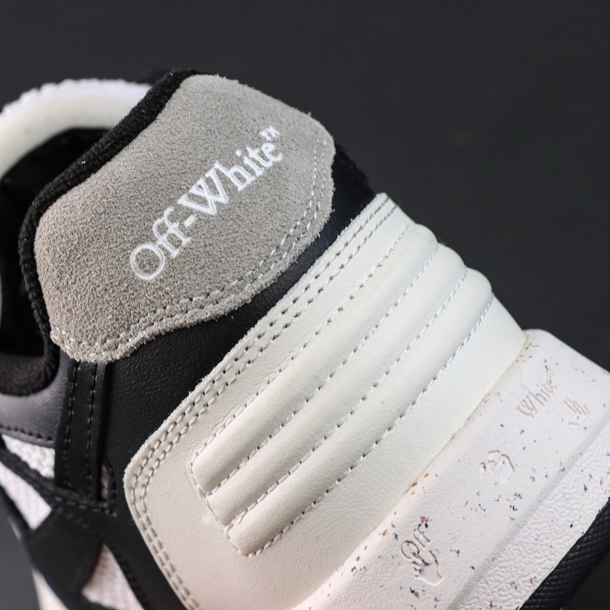 Off-White Out Of Office 'Blanc Noir' — vue 5