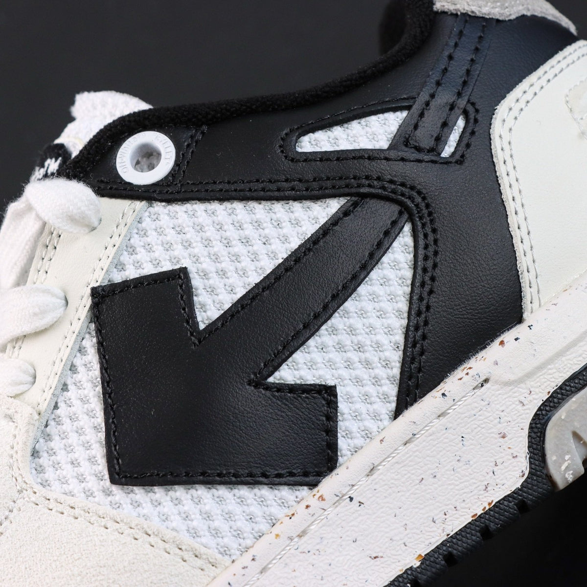 Off-White Out Of Office 'Blanc Noir' — vue 8