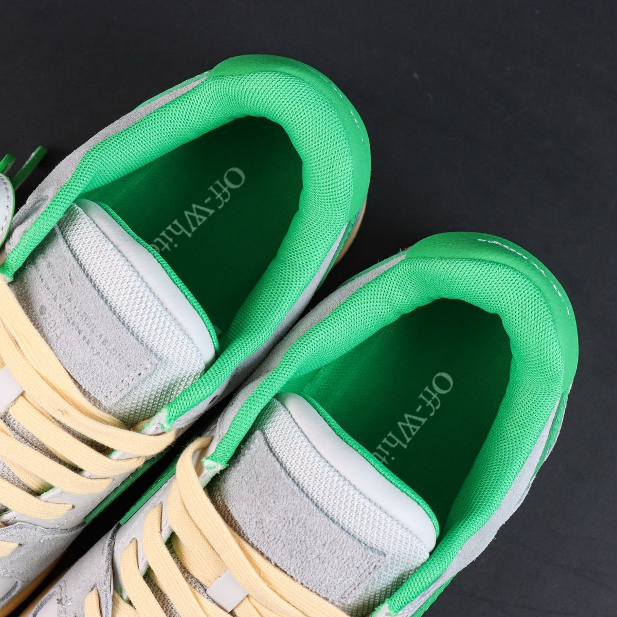 Off-White Out Of Office 'Gris Vert Jaune' — vue 12