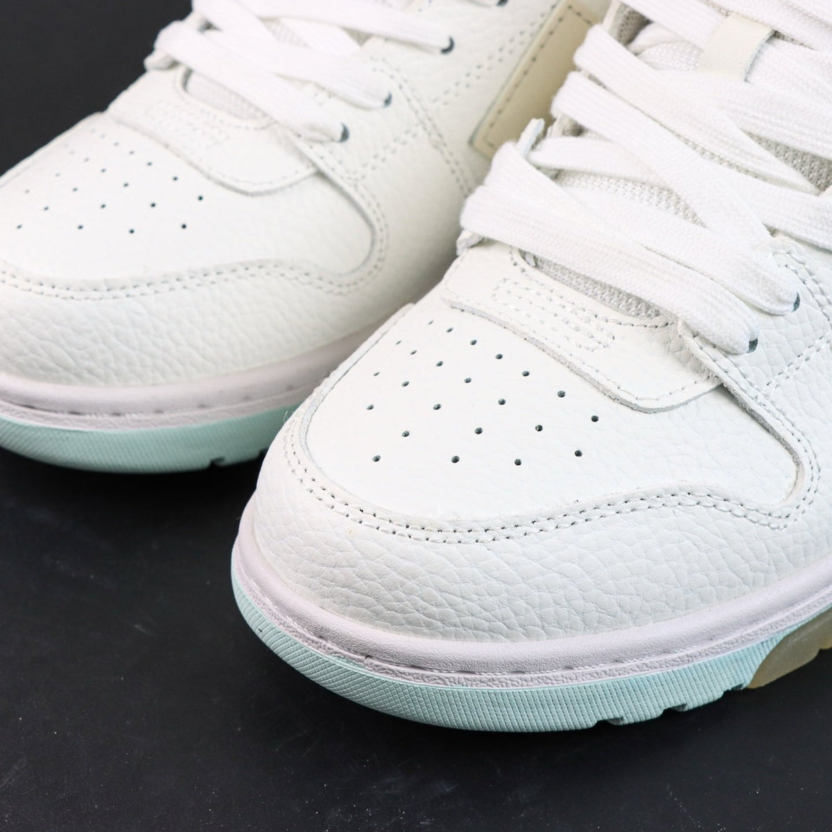 Off-White Out Of Office 'Blanc Vert d'Eau' — vue 13