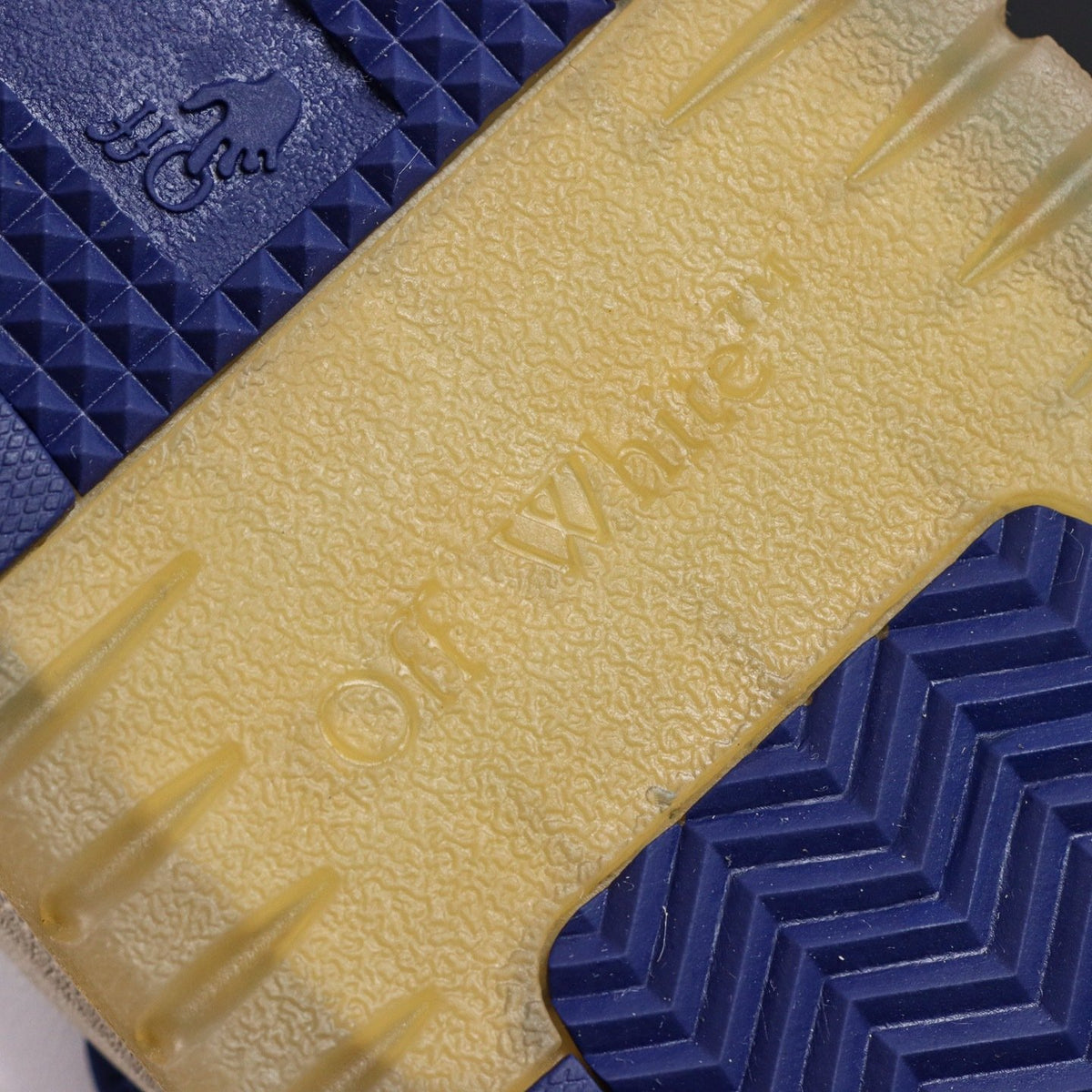 Off-White Out Of Office 'Blanc Bleu Marine' — vue 5