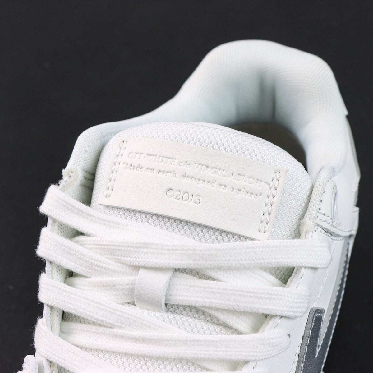 Off-White Out Of Office 'Blanc Pur' — vue 9