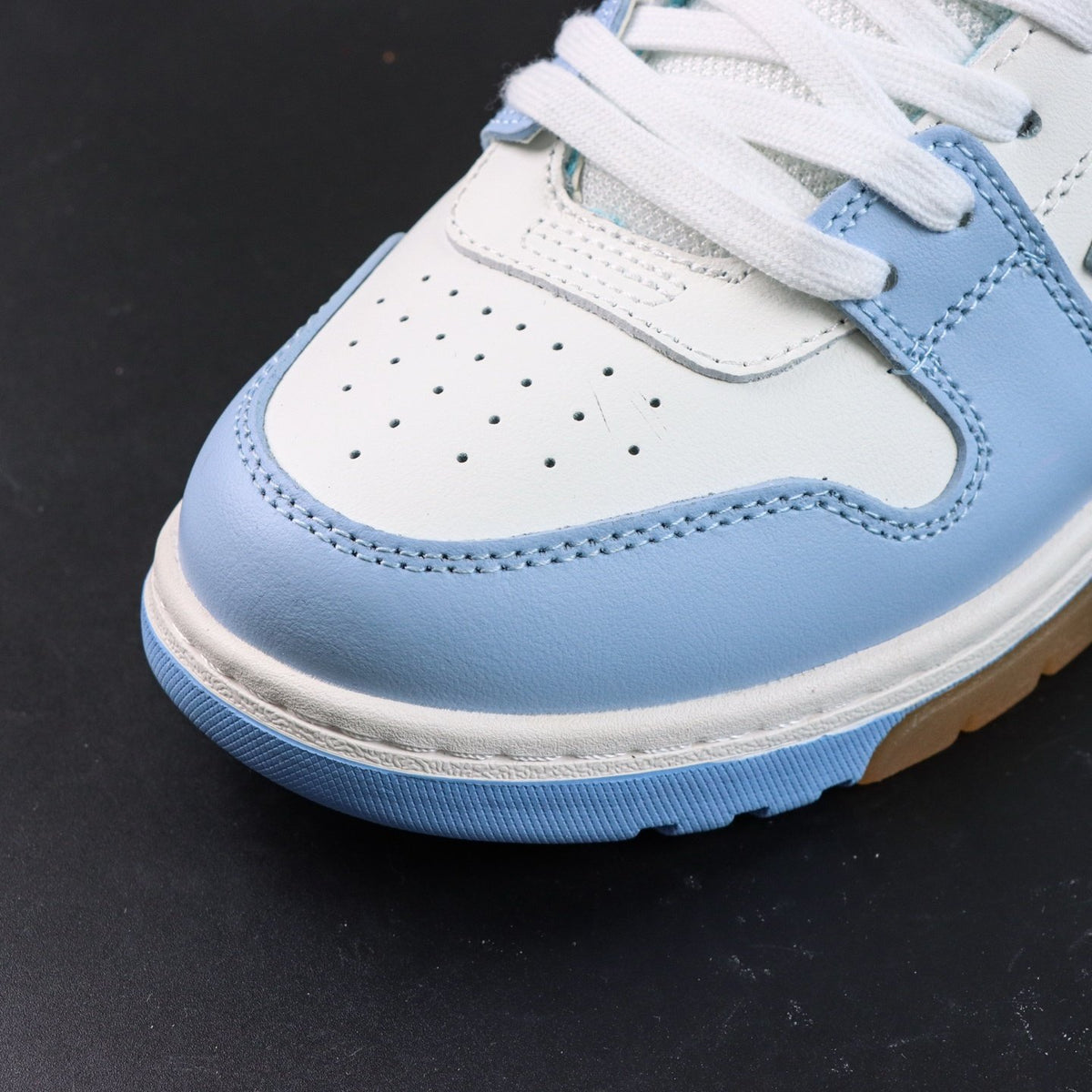 Off-White Out Of Office 'Bleu Ciel' — vue 10