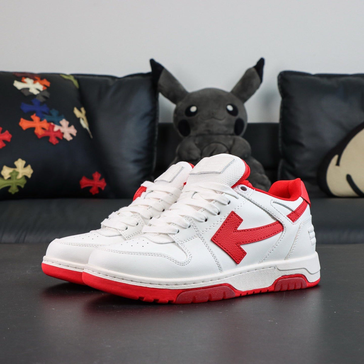 Off-White Out Of Office 'Blanc Rouge'