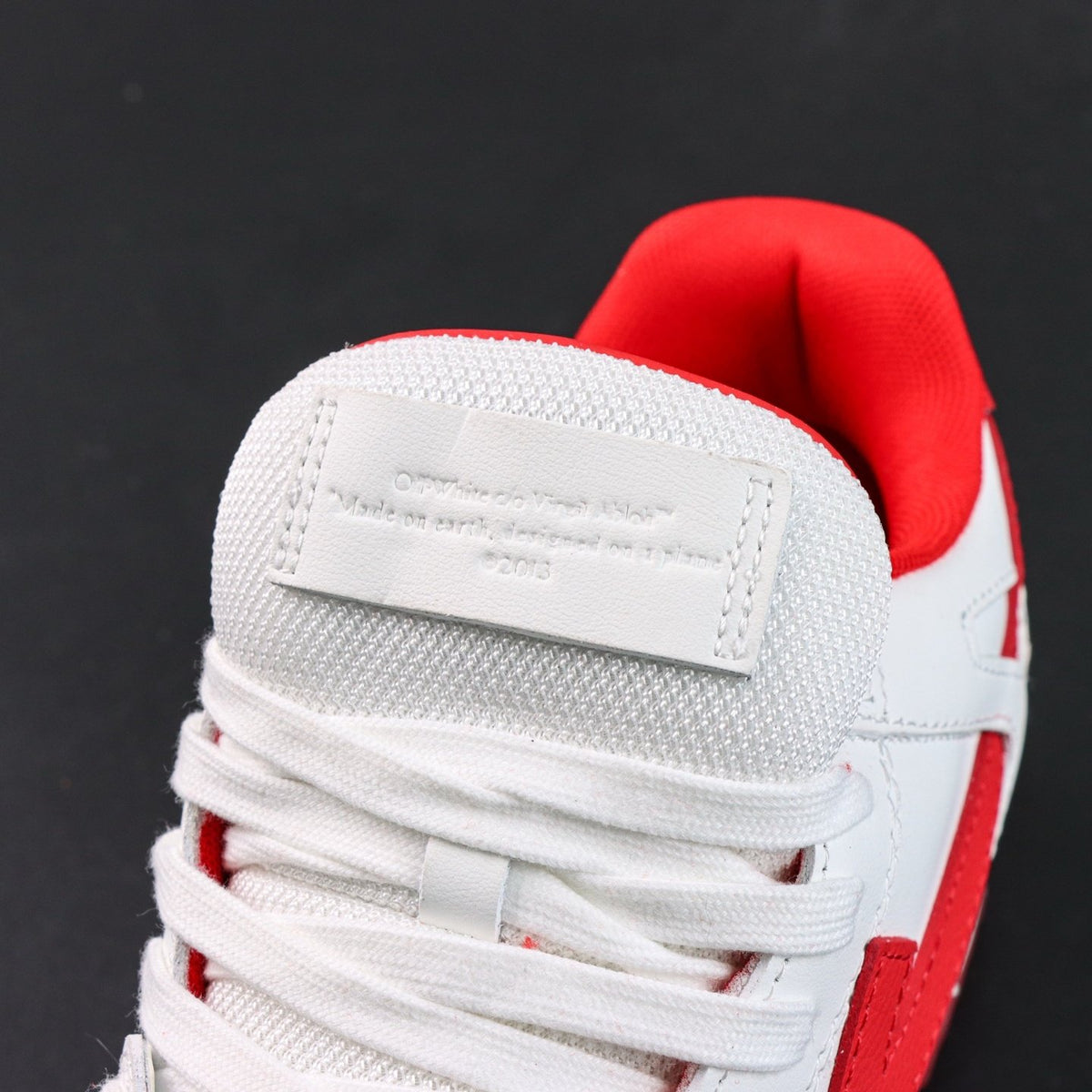 Off-White Out Of Office 'Blanc Rouge' — vue 9