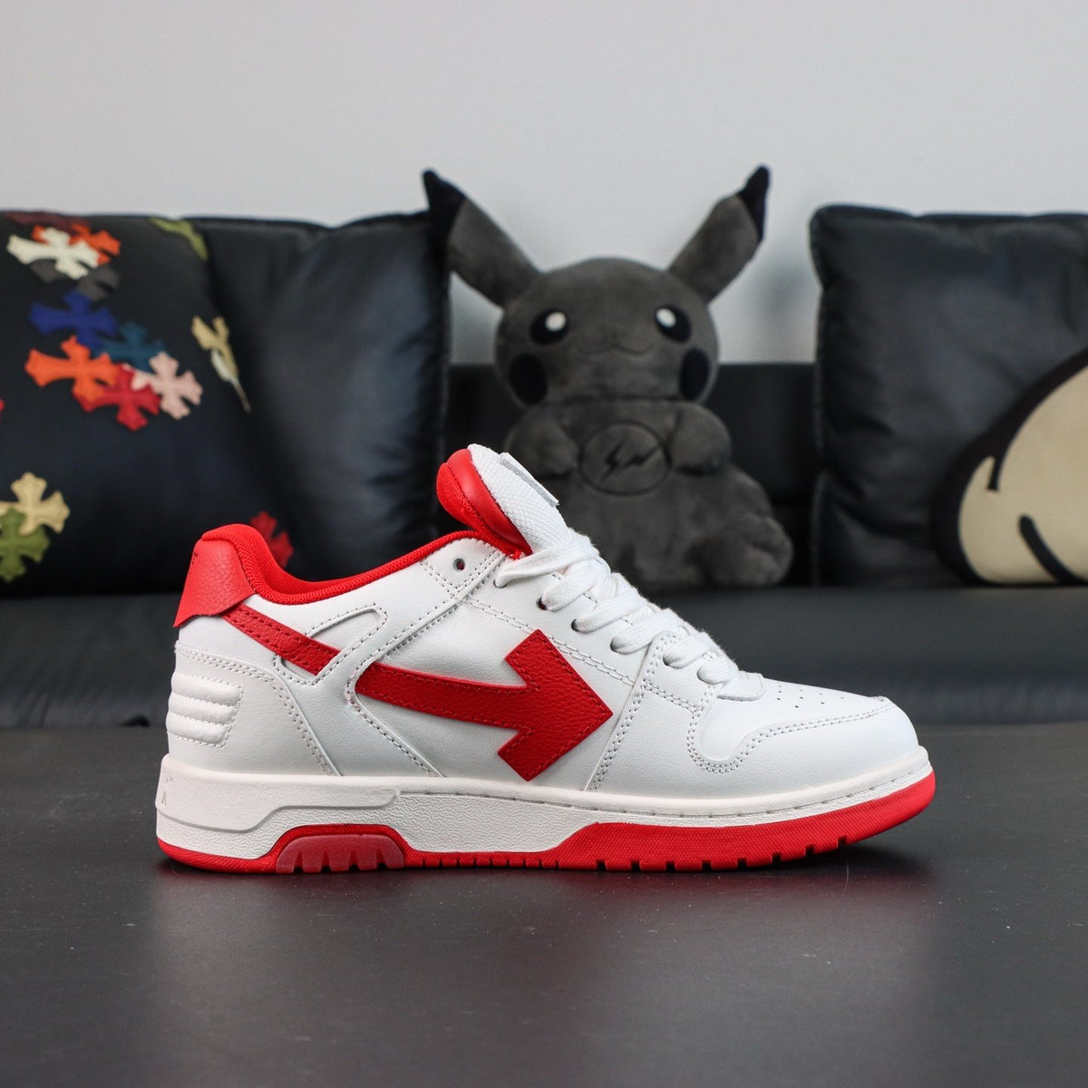 Off-White Out Of Office 'Blanc Rouge' — vue 16