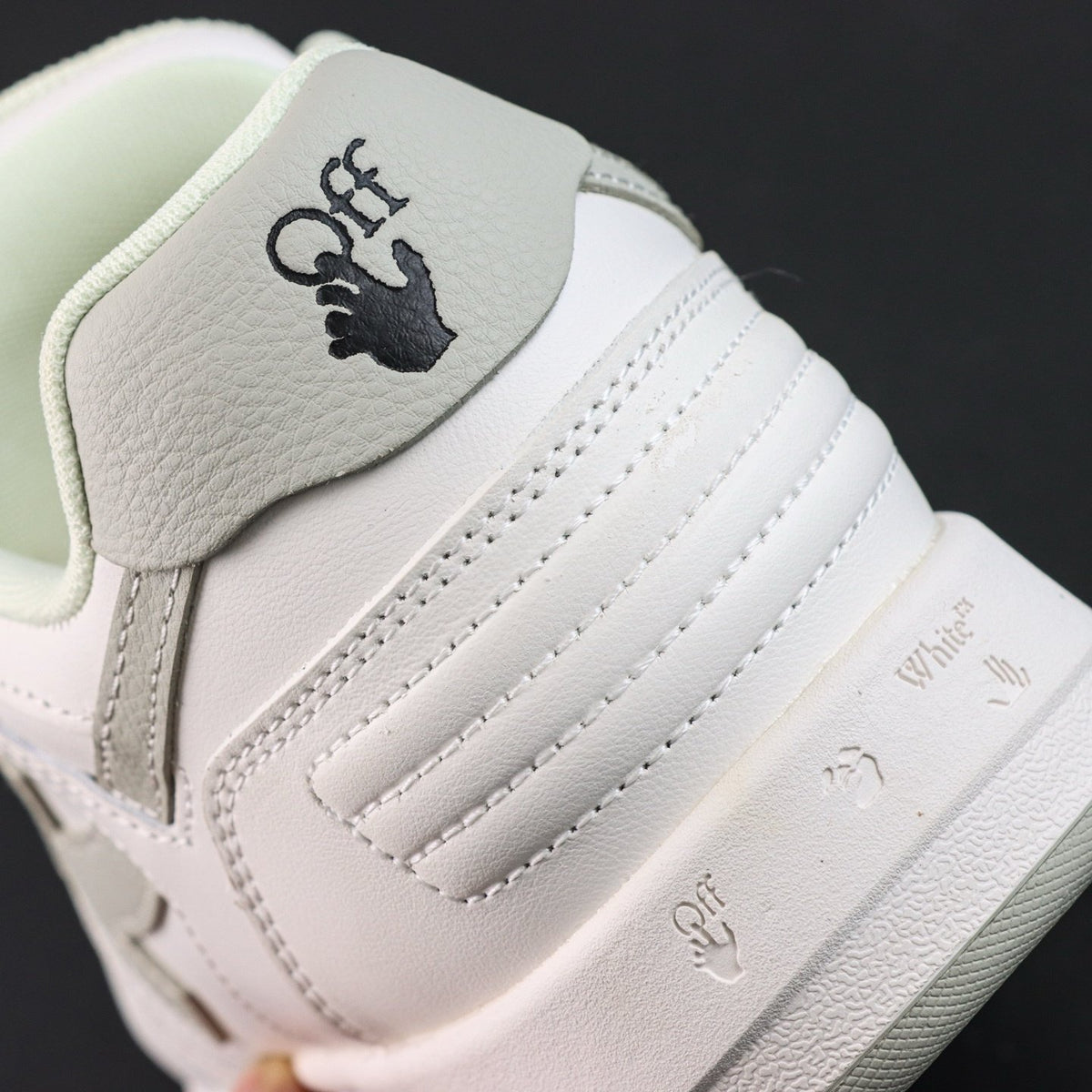 Off-White Out Of Office 'Blanc Gris Perle' — vue 6