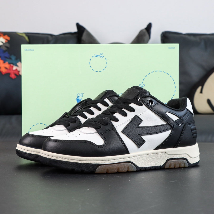 Off-White Out Of Office 'Noir Blanc' — vue 16