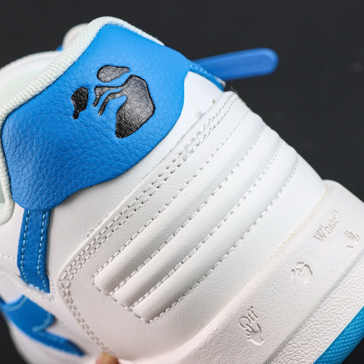 Off-White Out Of Office 'Blanc Bleu Ciel' — vue 4