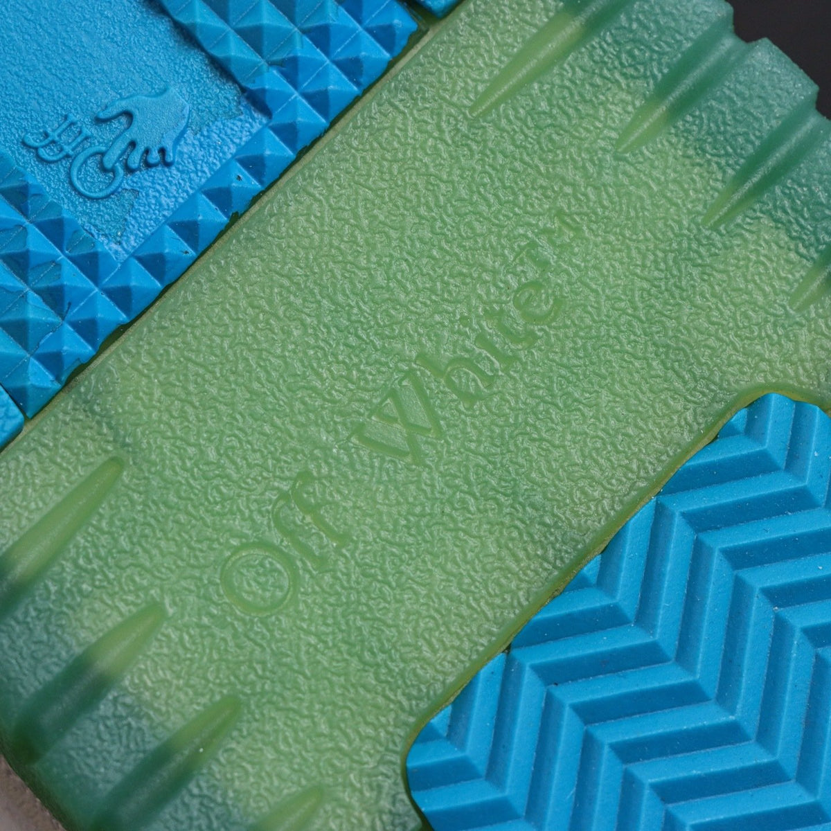 Off-White Out Of Office 'Blanc Bleu Ciel' — vue 6