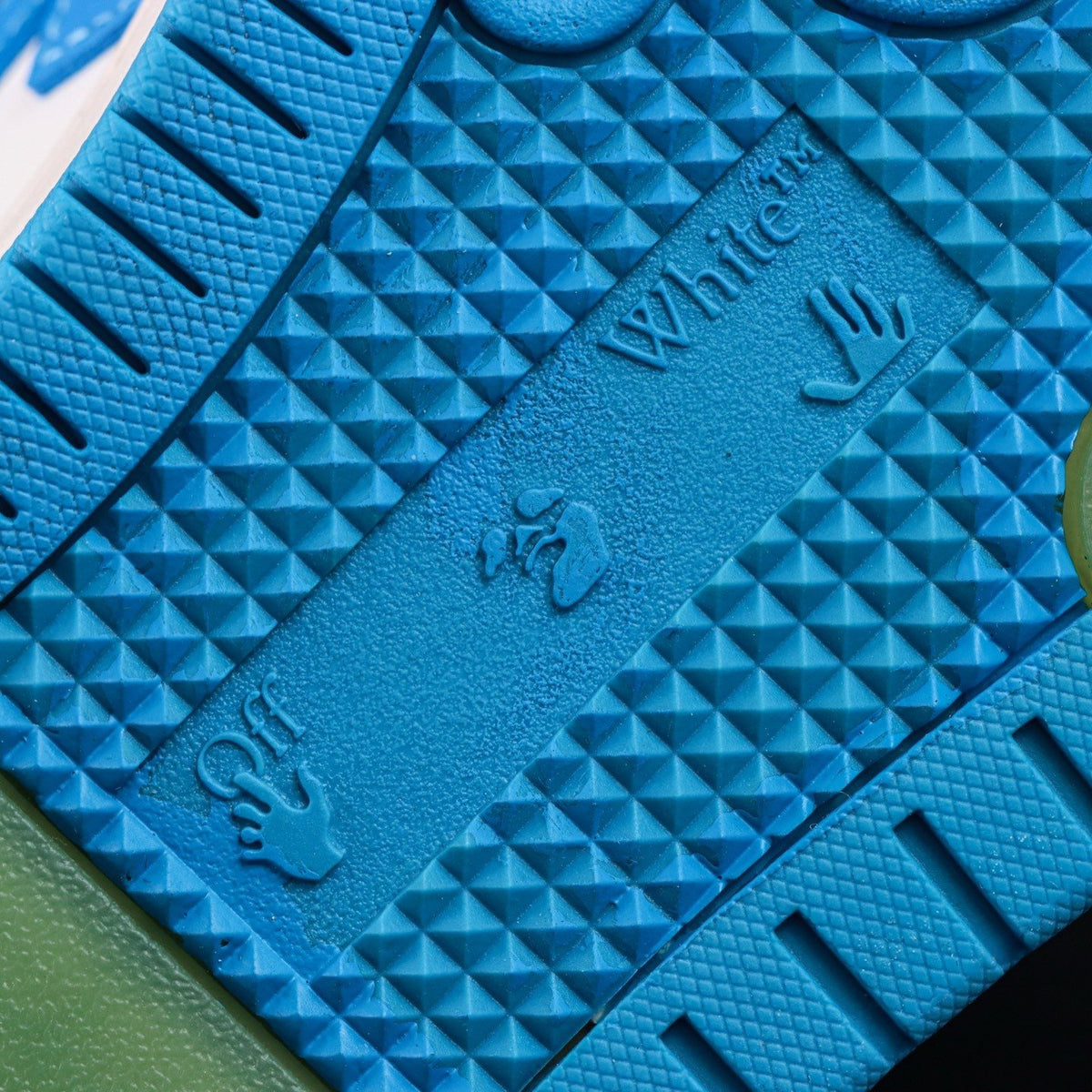 Off-White Out Of Office 'Blanc Bleu Ciel' — vue 7