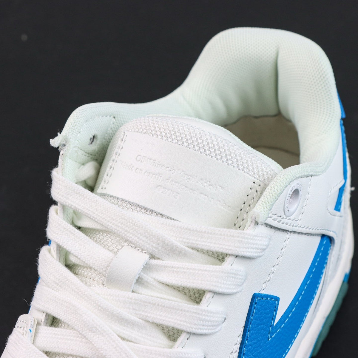 Off-White Out Of Office 'Blanc Bleu Ciel' — vue 9