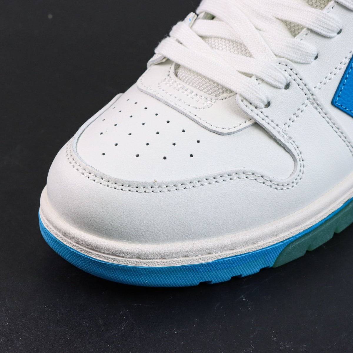 Off-White Out Of Office 'Blanc Bleu Ciel' — vue 10