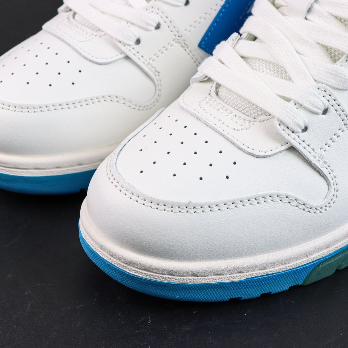 Off-White Out Of Office 'Blanc Bleu Ciel' — vue 13