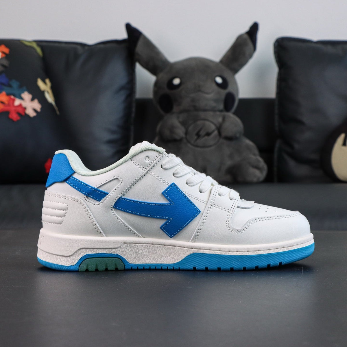 Off-White Out Of Office 'Blanc Bleu Ciel' — vue 14