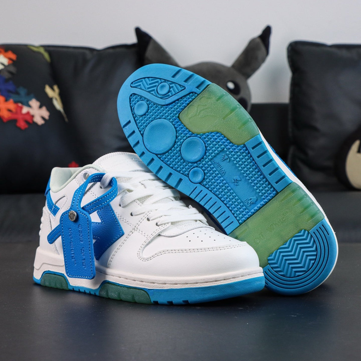 Off-White Out Of Office 'Blanc Bleu Ciel' — vue 17