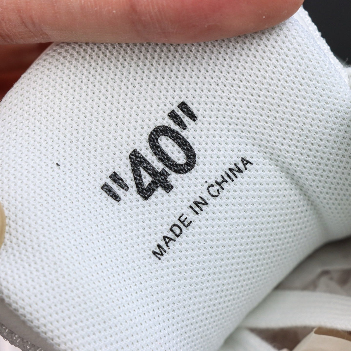 Off-White Out Of Office 'Blanc Crème' — vue 2