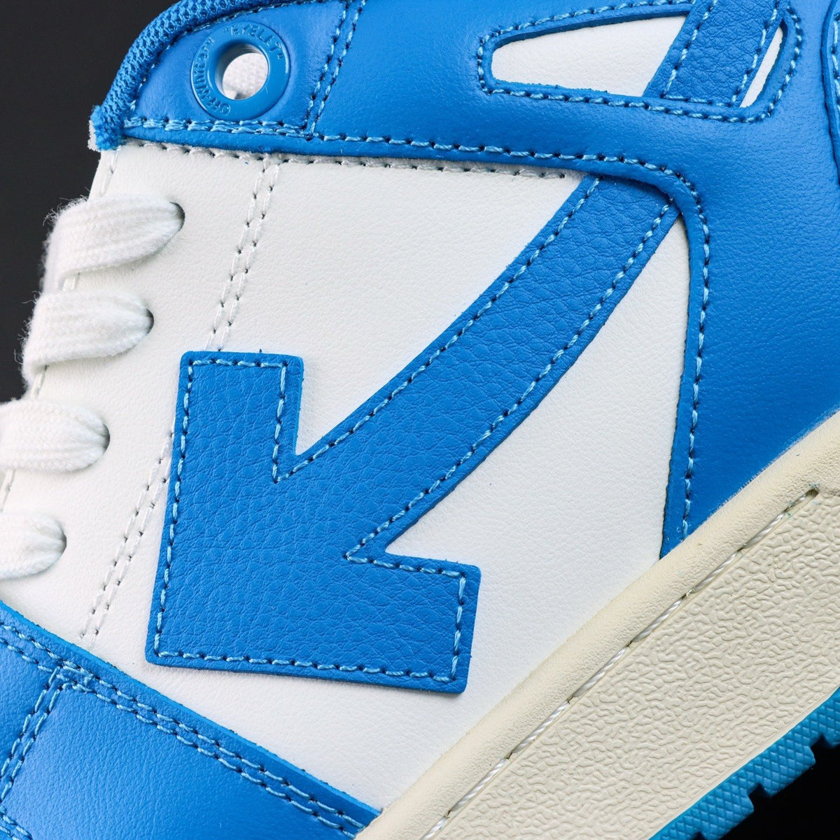 Off-White Out Of Office 'Bleu Azur' — vue 8