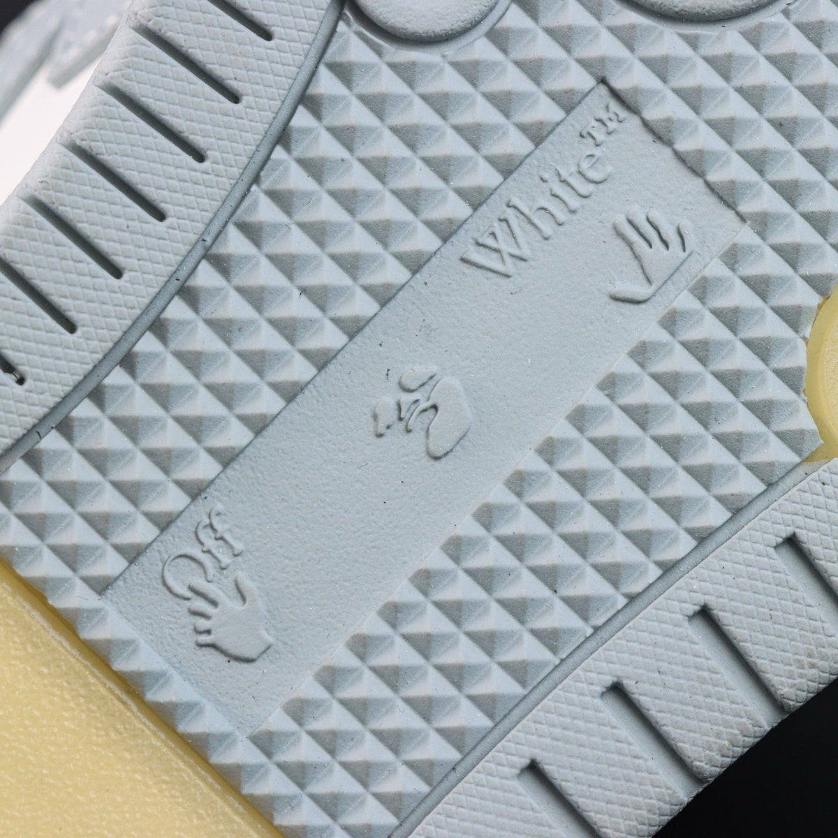 Off-White Out Of Office 'Gris Clair' — vue 4