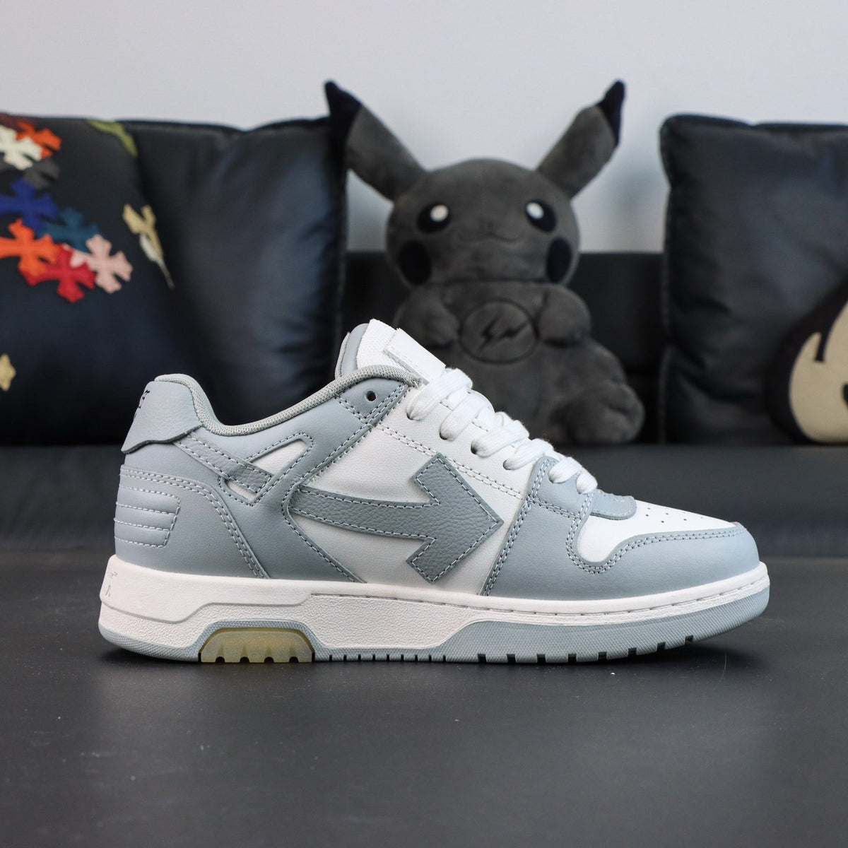 Off-White Out Of Office 'Gris Clair' — vue 14