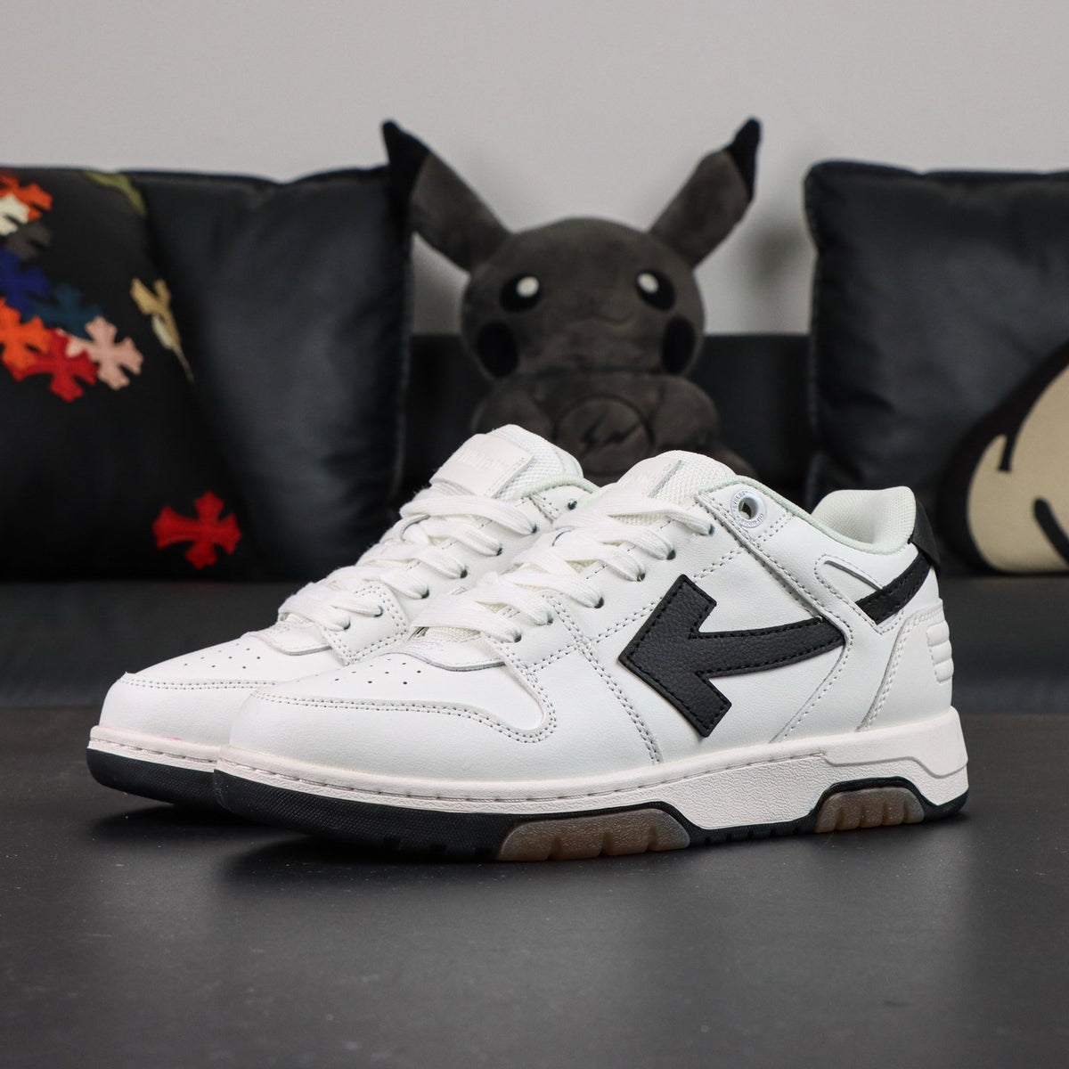 Off-White Out Of Office 'Blanc Noir Bleu' — vue 11