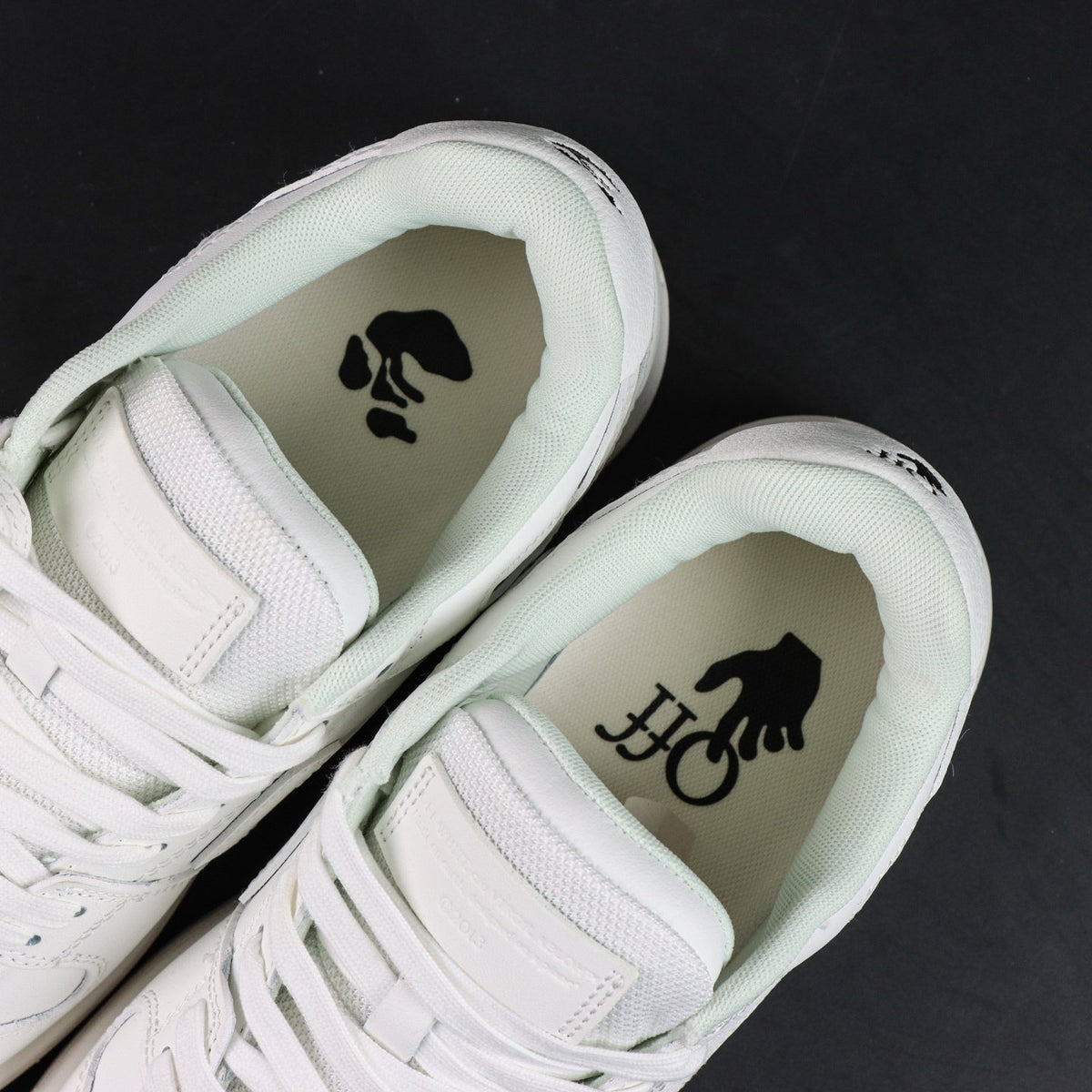 Off-White Out Of Office 'Blanc Total' — vue 12