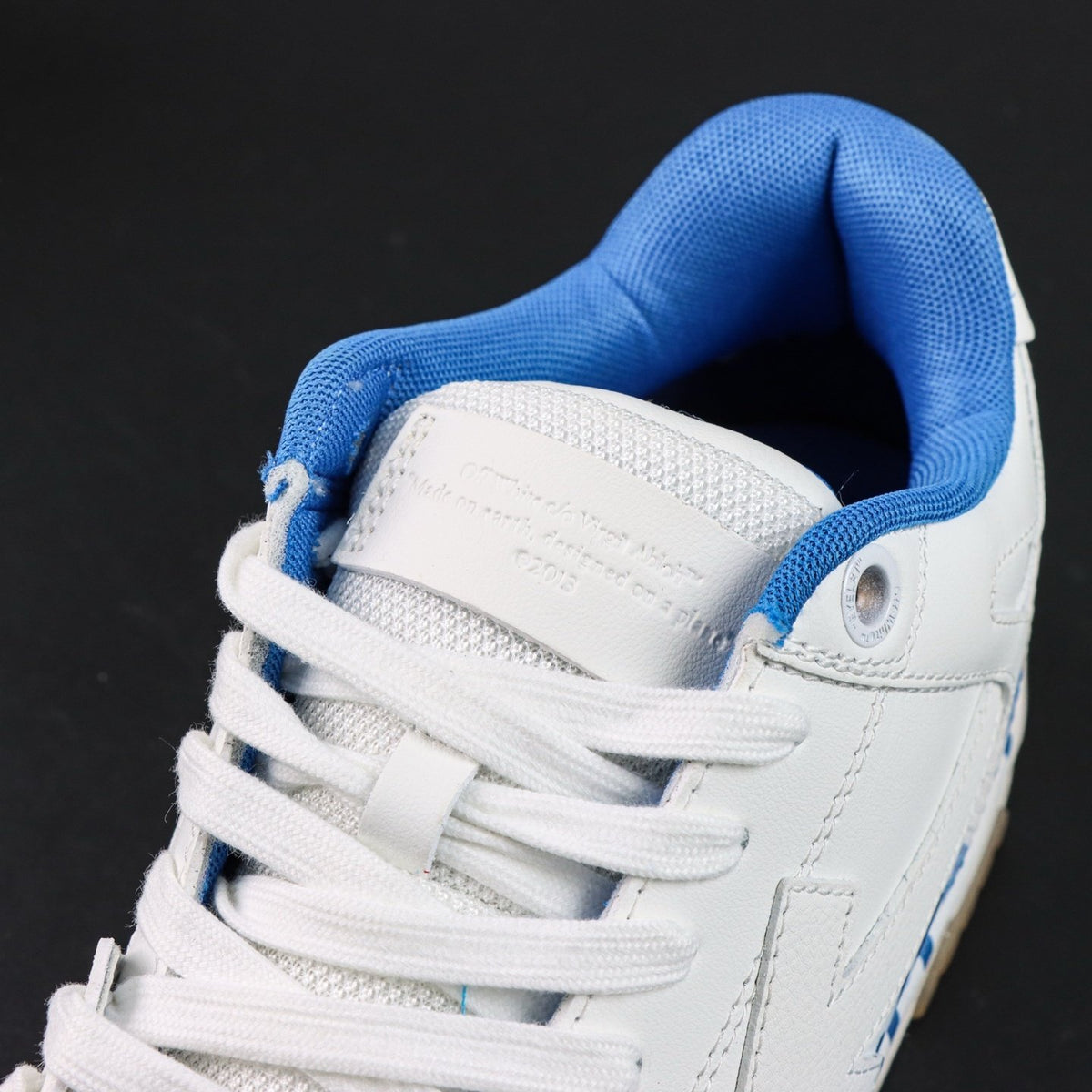 Off-White Out Of Office 'Blanc Bleu For Walking' — vue 9