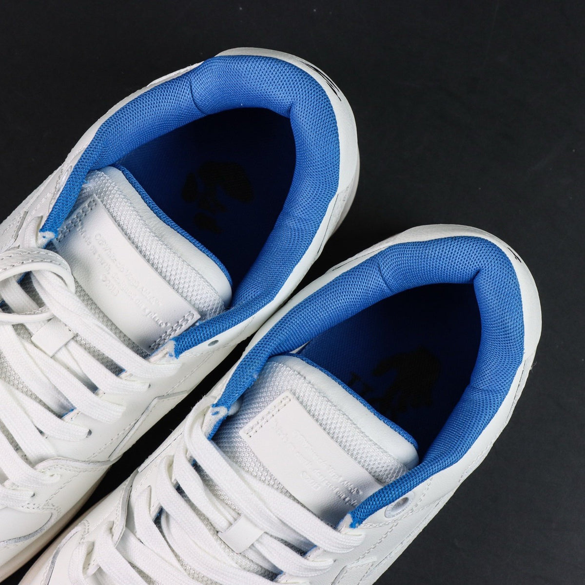 Off-White Out Of Office 'Blanc Bleu For Walking' — vue 12