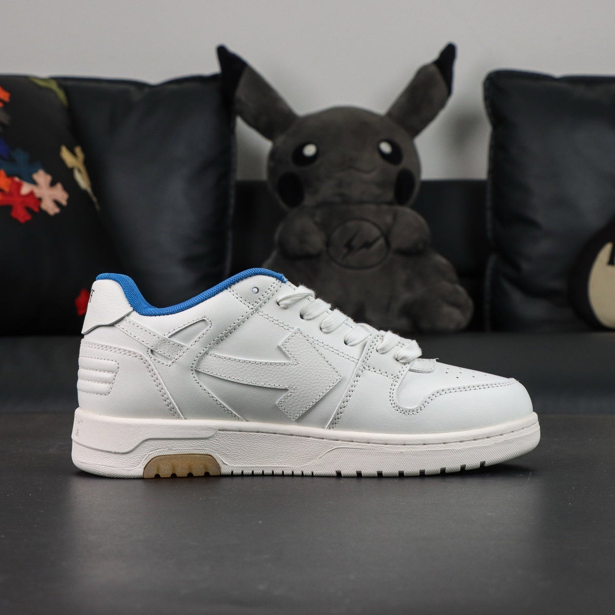 Off-White Out Of Office 'Blanc Bleu For Walking' — vue 14