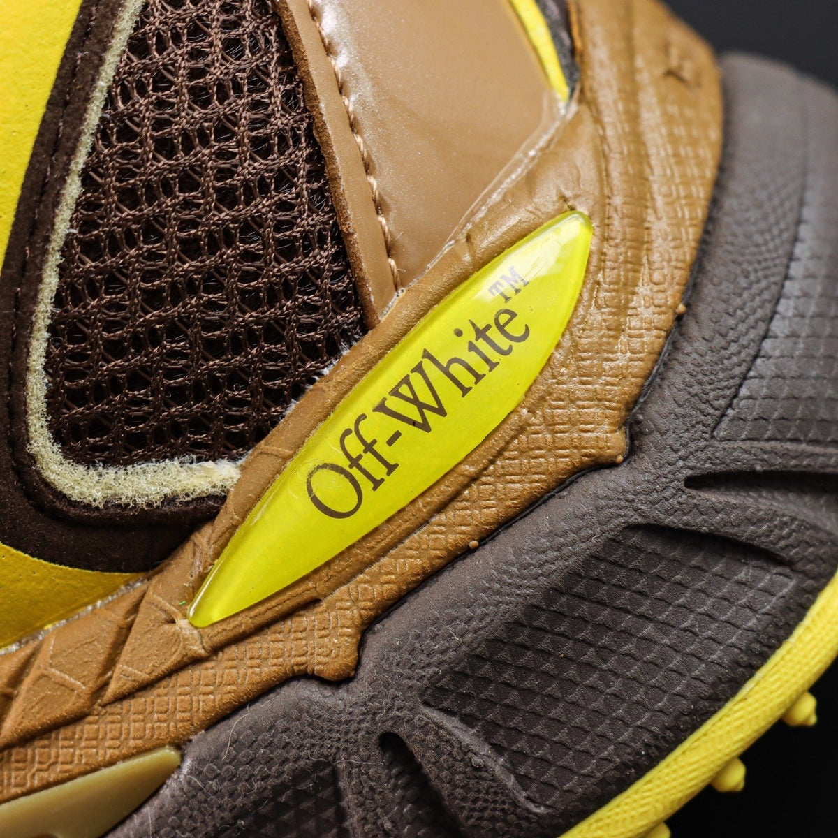Off-White Be Right Back 'Jaune Kaki' — vue 6