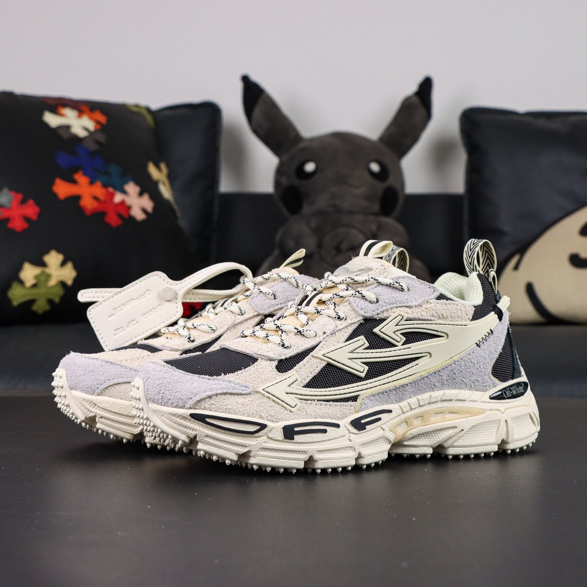 Off-White Be Right Back 'Blanc Noir Crème'