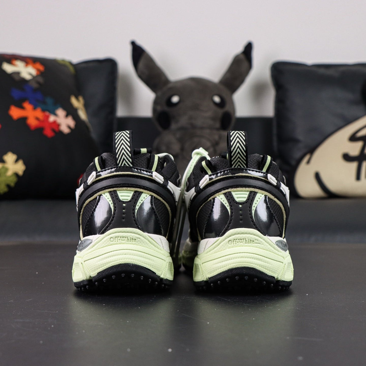Off-White Be Right Back 'Noir Vert Menthe' — vue 18