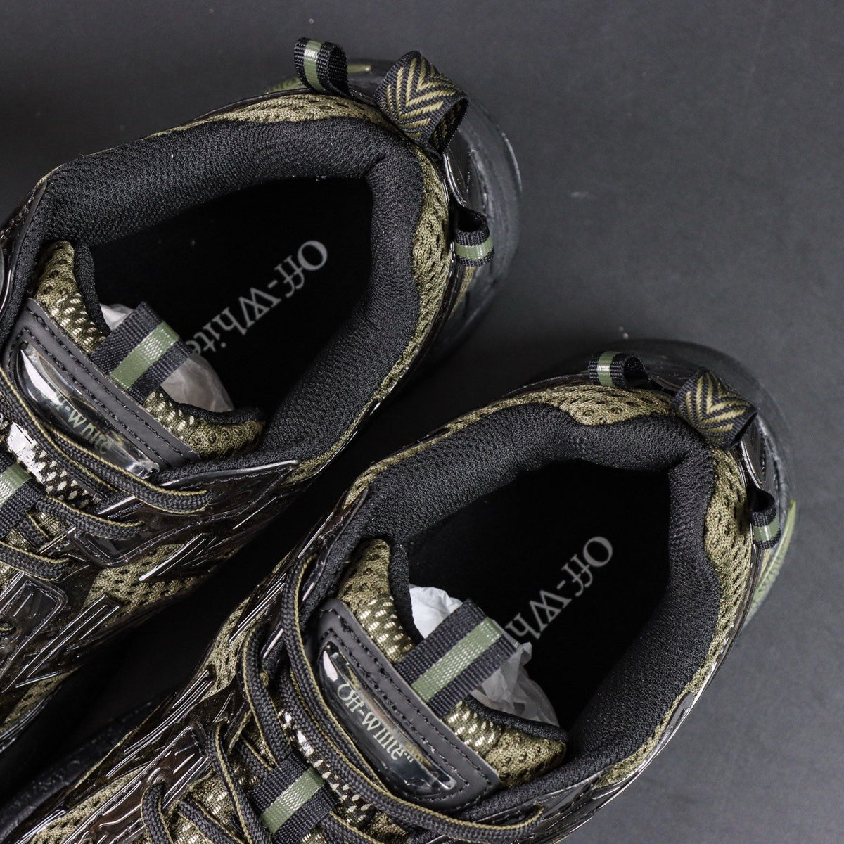 Off-White Be Right Back 'Vert Militaire' — vue 12