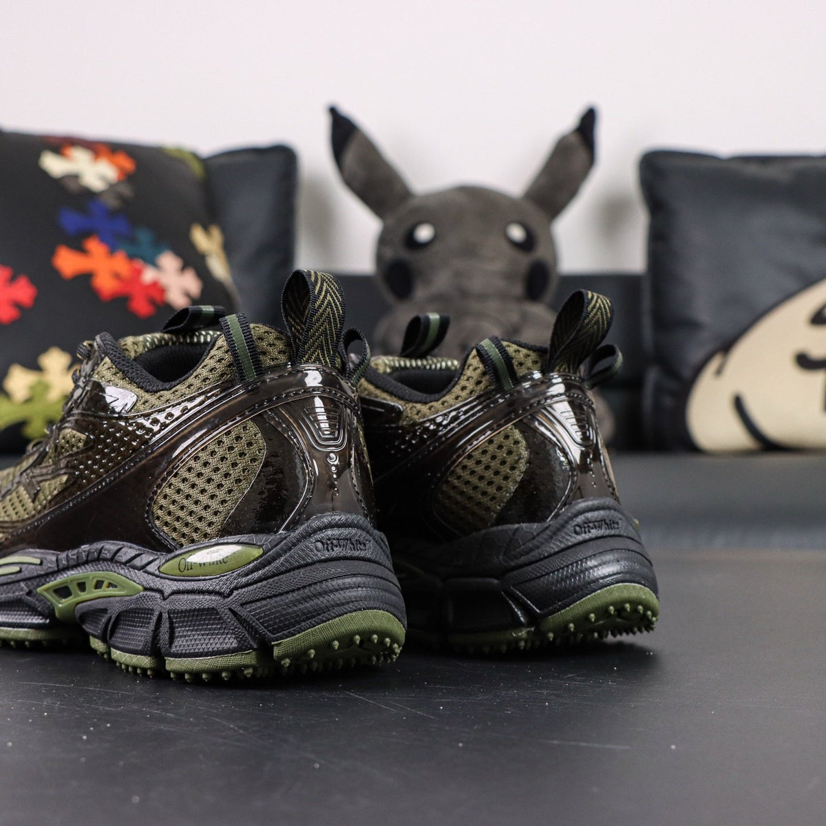 Off-White Be Right Back 'Vert Militaire' — vue 15