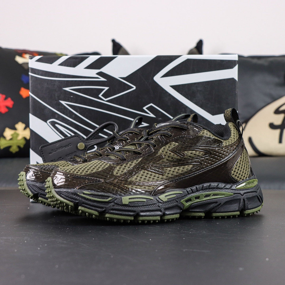 Off-White Be Right Back 'Vert Militaire' — vue 16