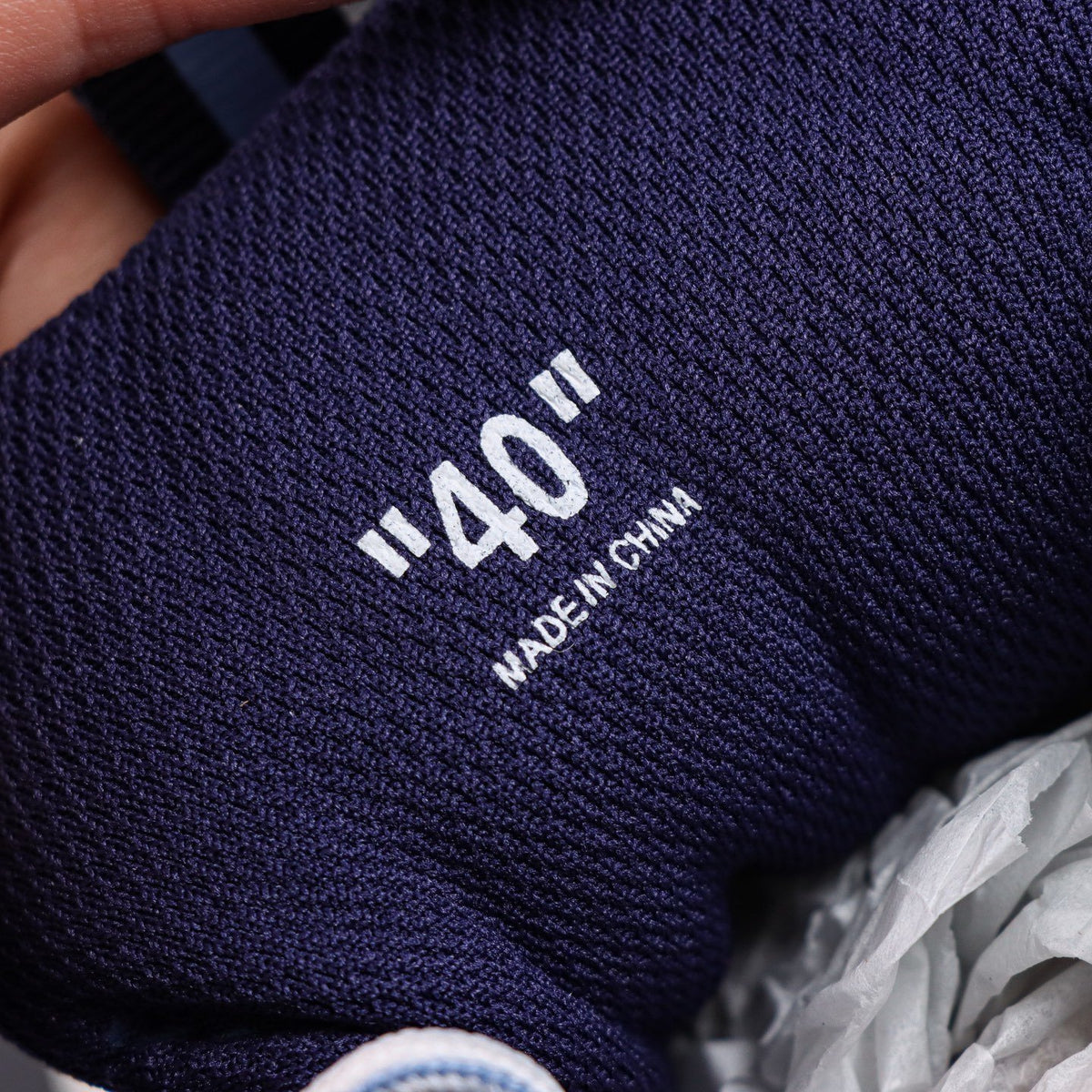 Off-White Be Right Back 'Bleu Marine Violet' — vue 4