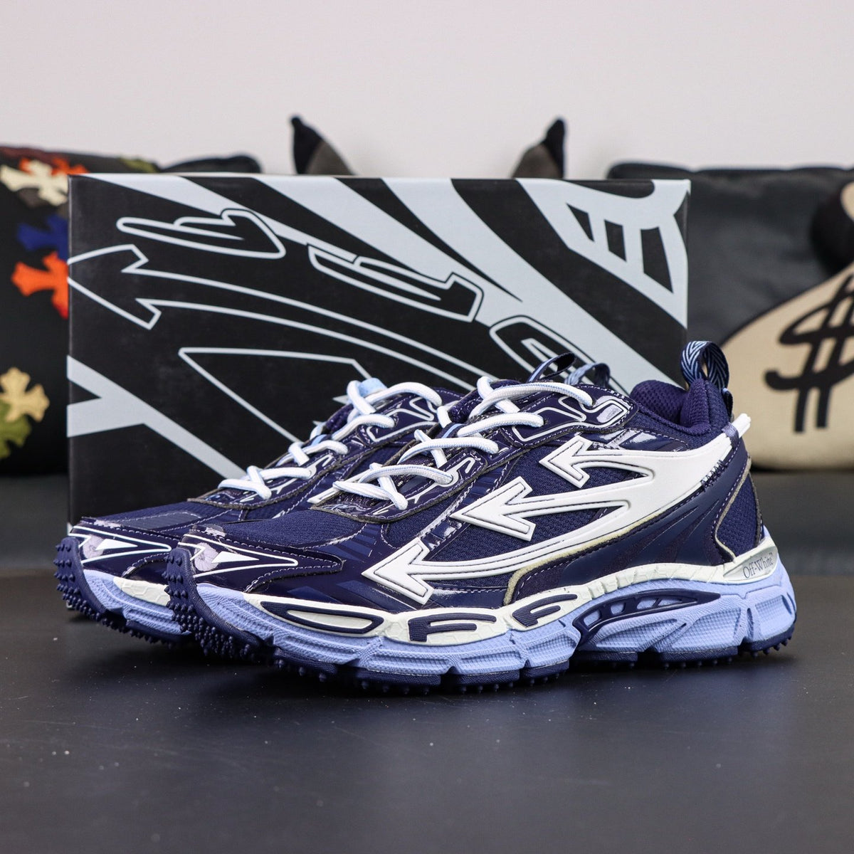Off-White Be Right Back 'Bleu Marine Violet' — vue 16