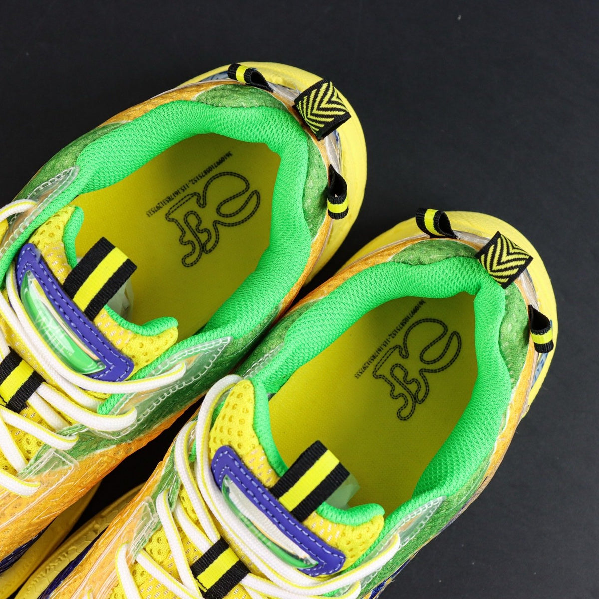 Off-White Be Right Back 'Jaune Bleu' — vue 12