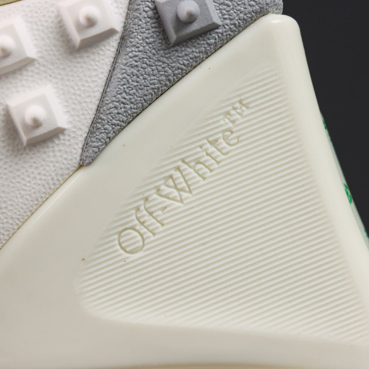 Off-White Odsy-2000 'Blanc Vert Rouge' — vue 7