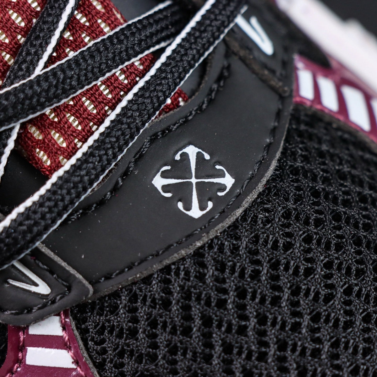 Off-White Be Right Back 'Bordeaux' — vue 9