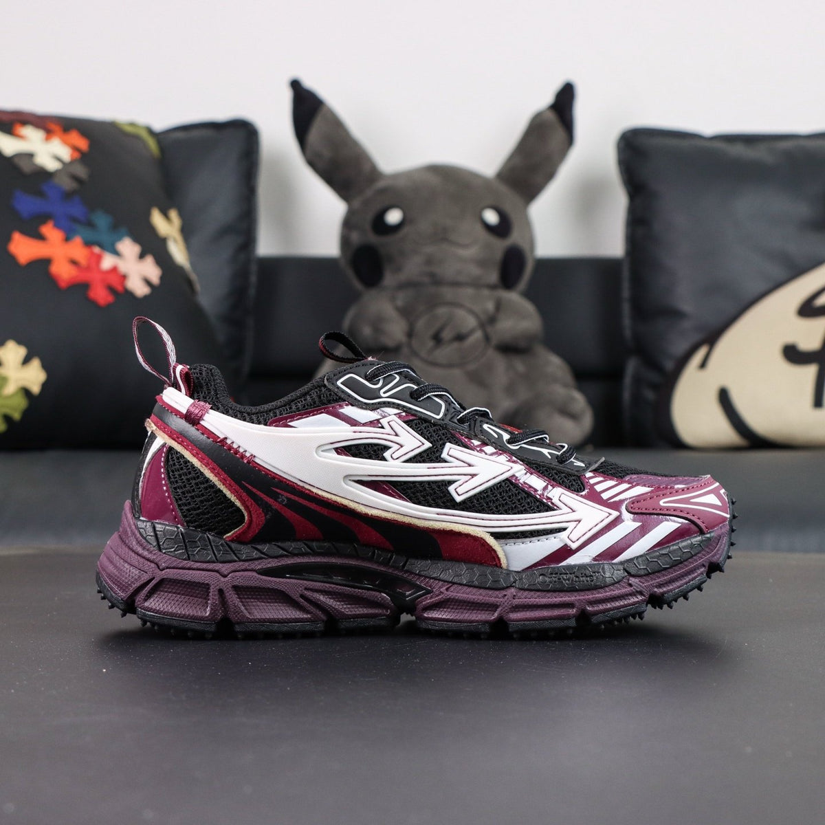 Off-White Be Right Back 'Bordeaux' — vue 15