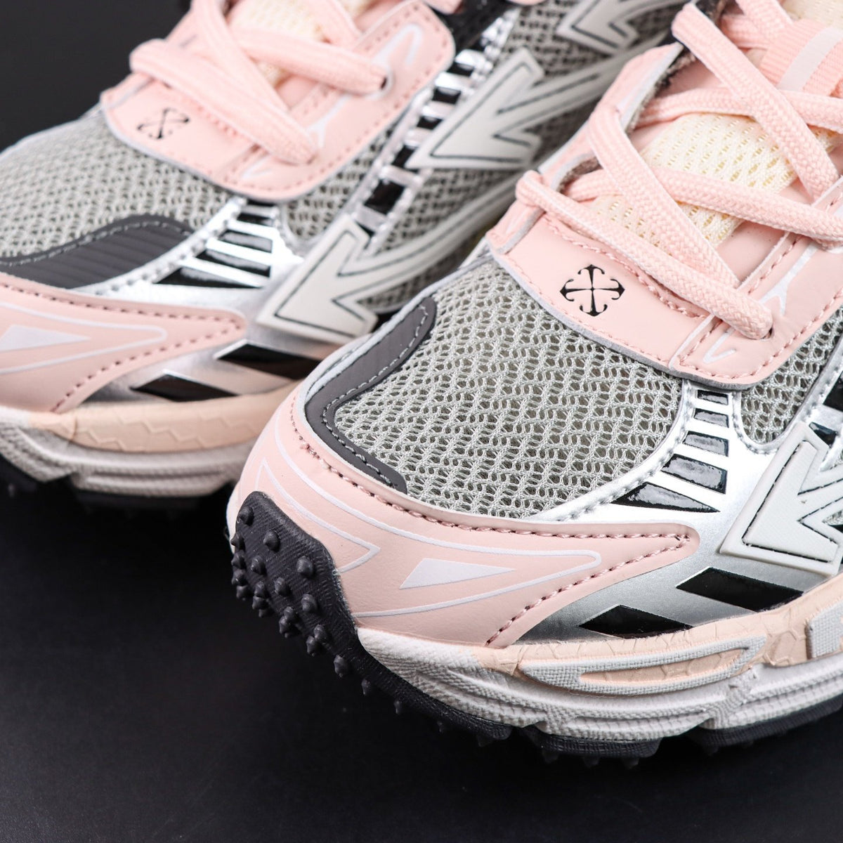 Off-White Be Right Back 'Rose Pâle Gris' — vue 14