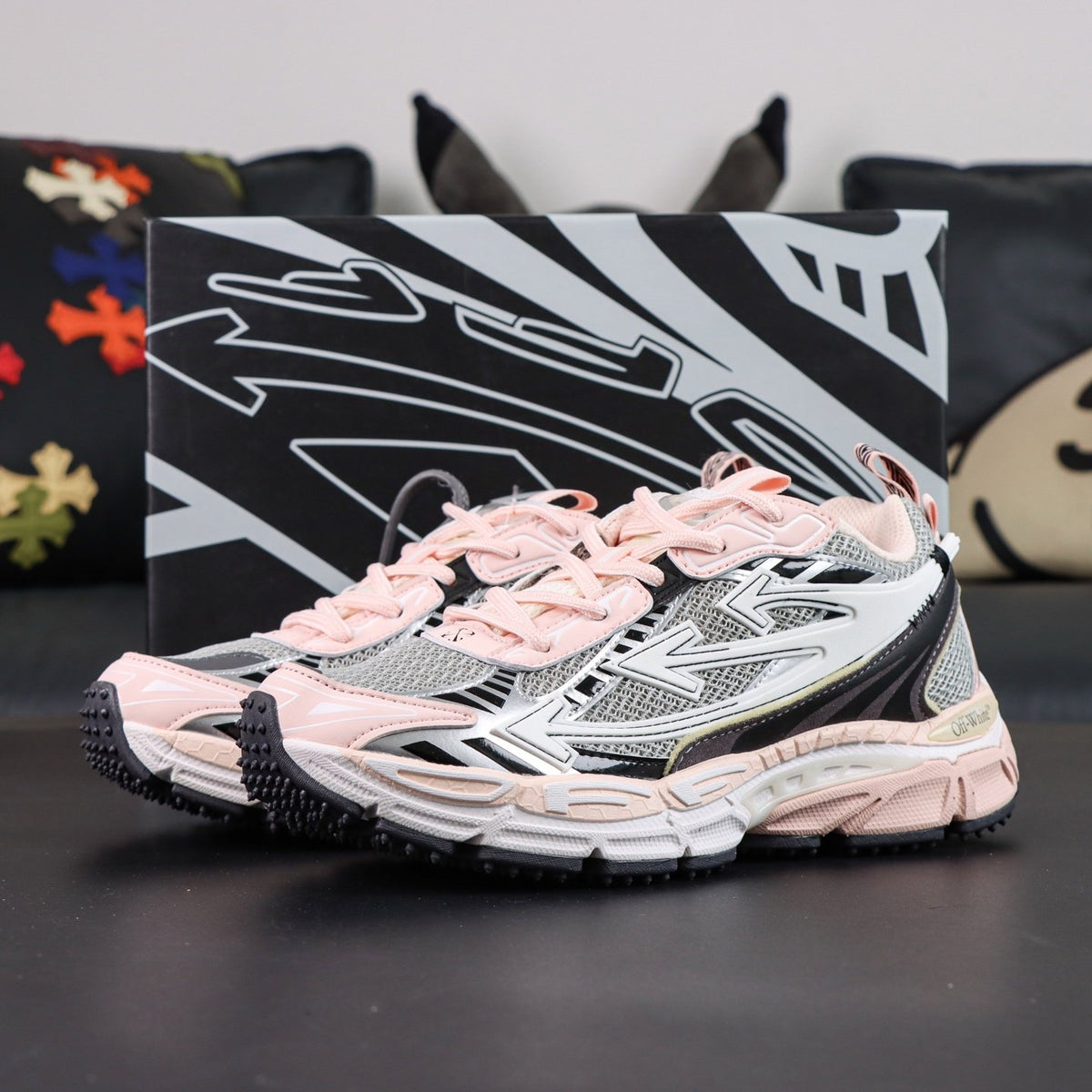 Off-White Be Right Back 'Rose Pâle Gris' — vue 17