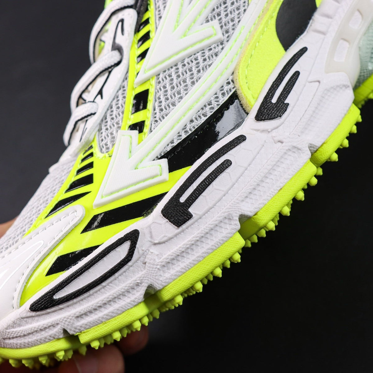 Off-White Be Right Back 'Blanc Jaune Fluo' — vue 9