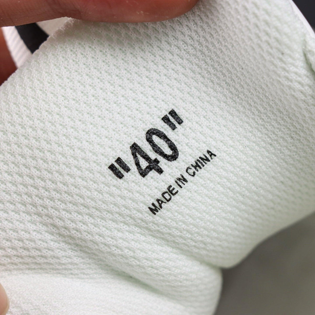 Off-White Be Right Back 'Blanc Nacré' — vue 4