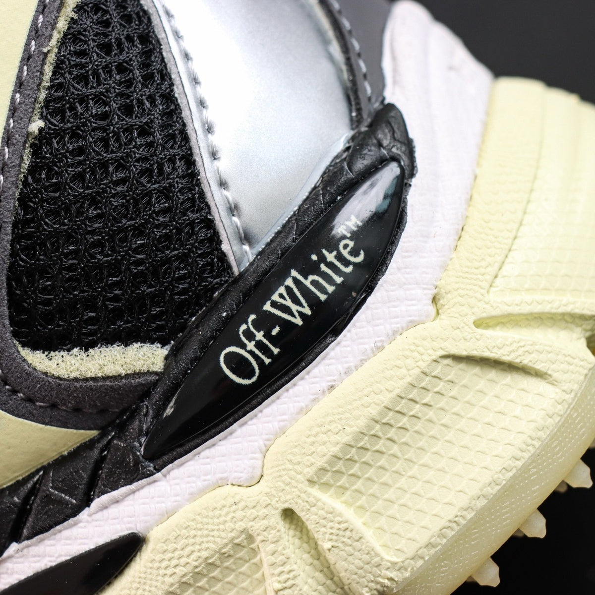 Off-White Be Right Back 'Beige Doré' — vue 5