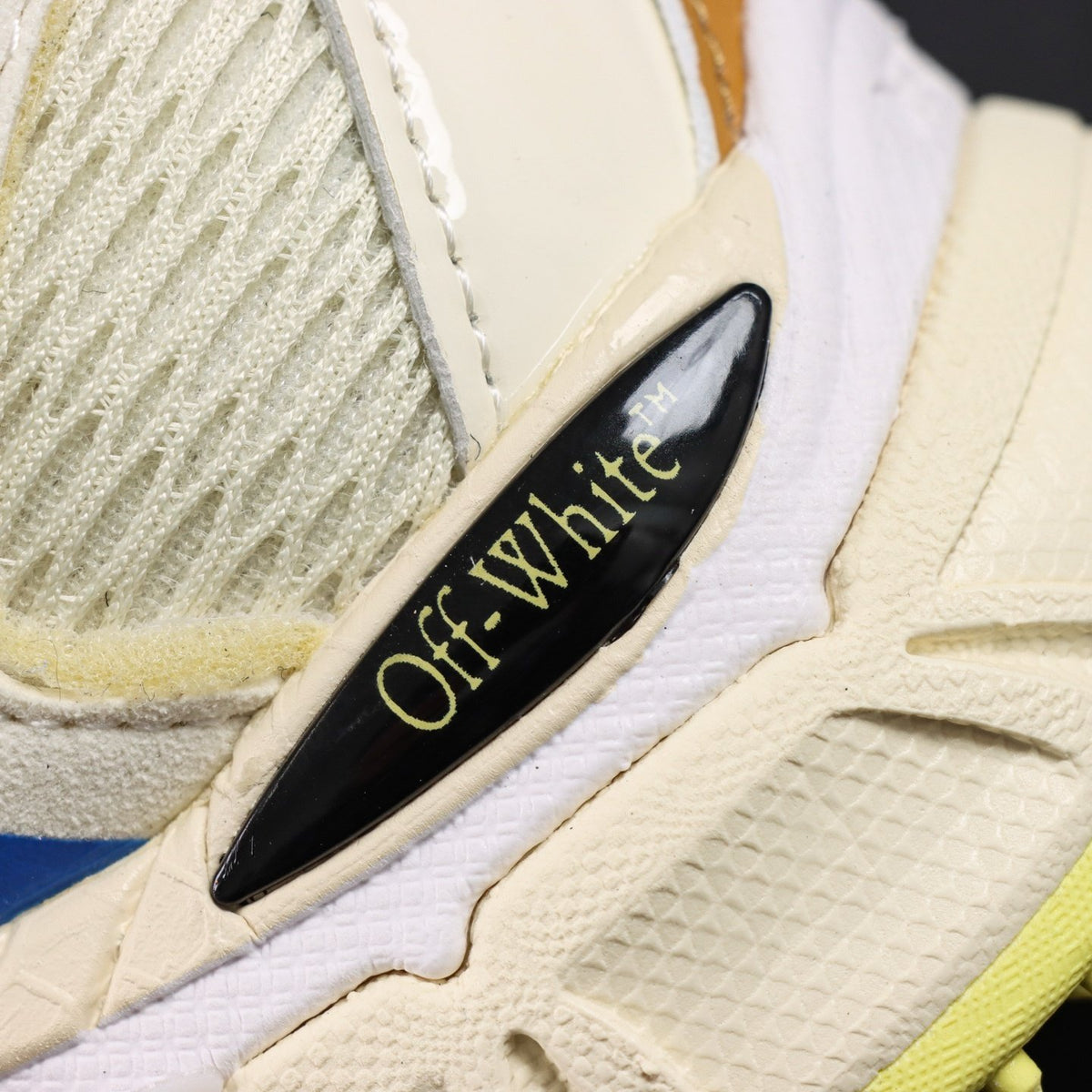 Off-White Be Right Back 'Blanc Rouge Jaune' — vue 7