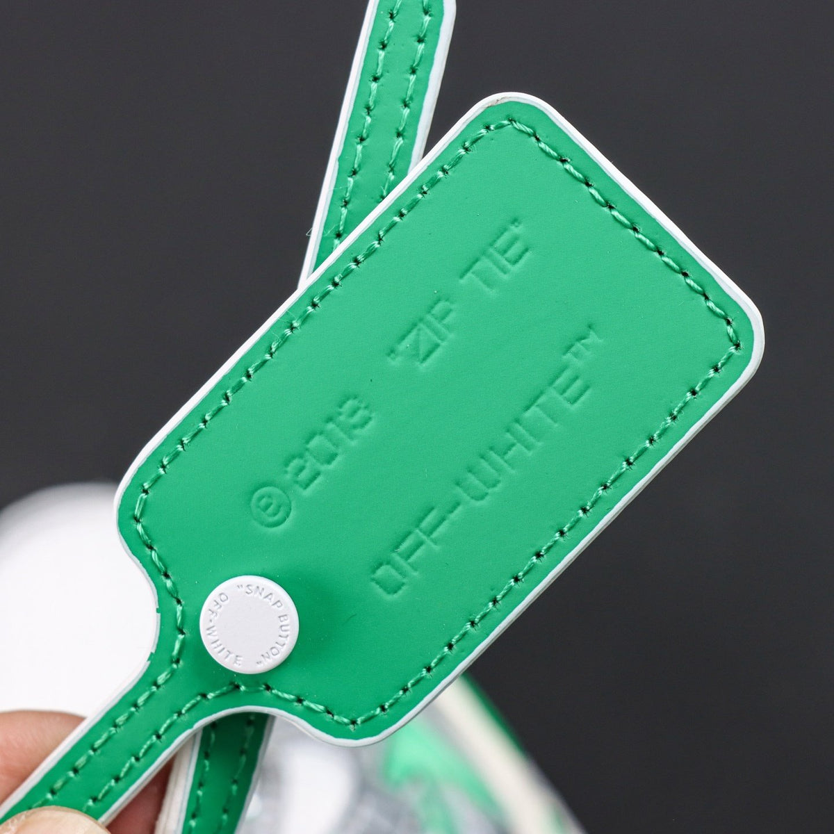 Off-White Be Right Back 'Blanc Vert' — vue 3